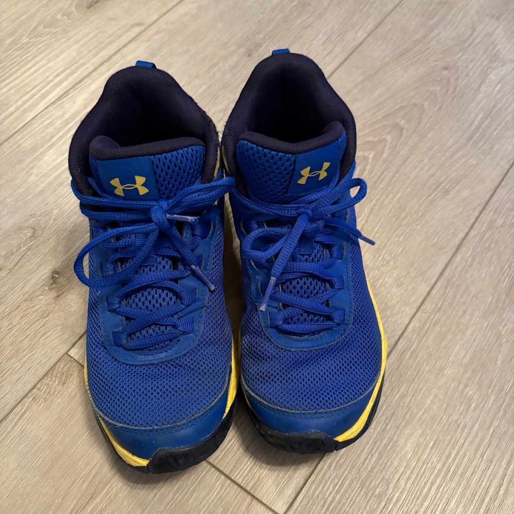 Boys Under Armour Shoes